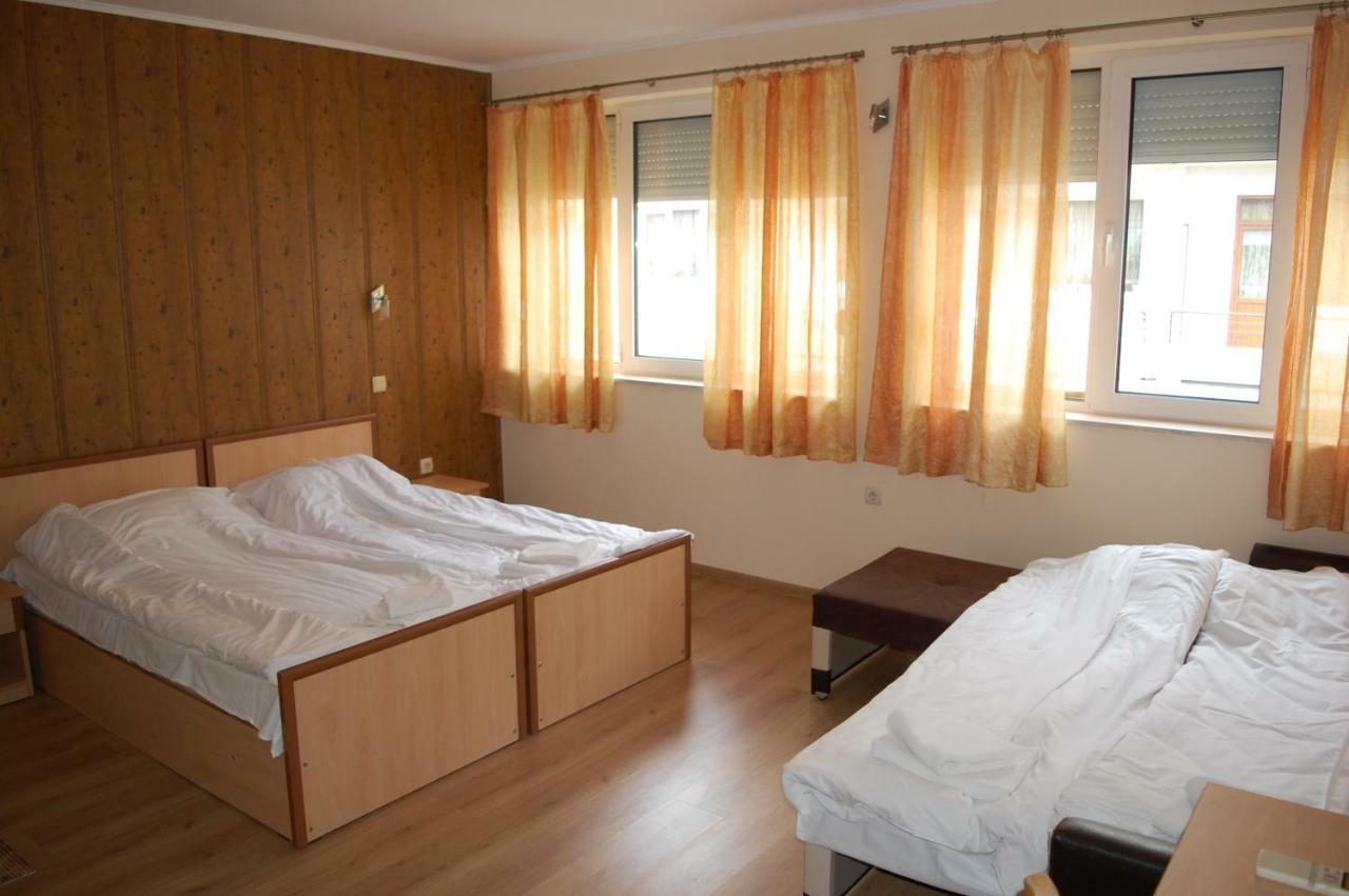 Hotel Vitosha Trjavna Kültér fotó